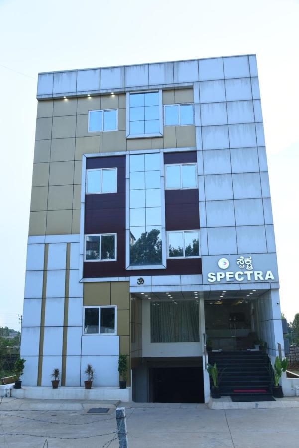 Spectra Hotel Bangalore Airport دافانهالي المظهر الخارجي الصورة